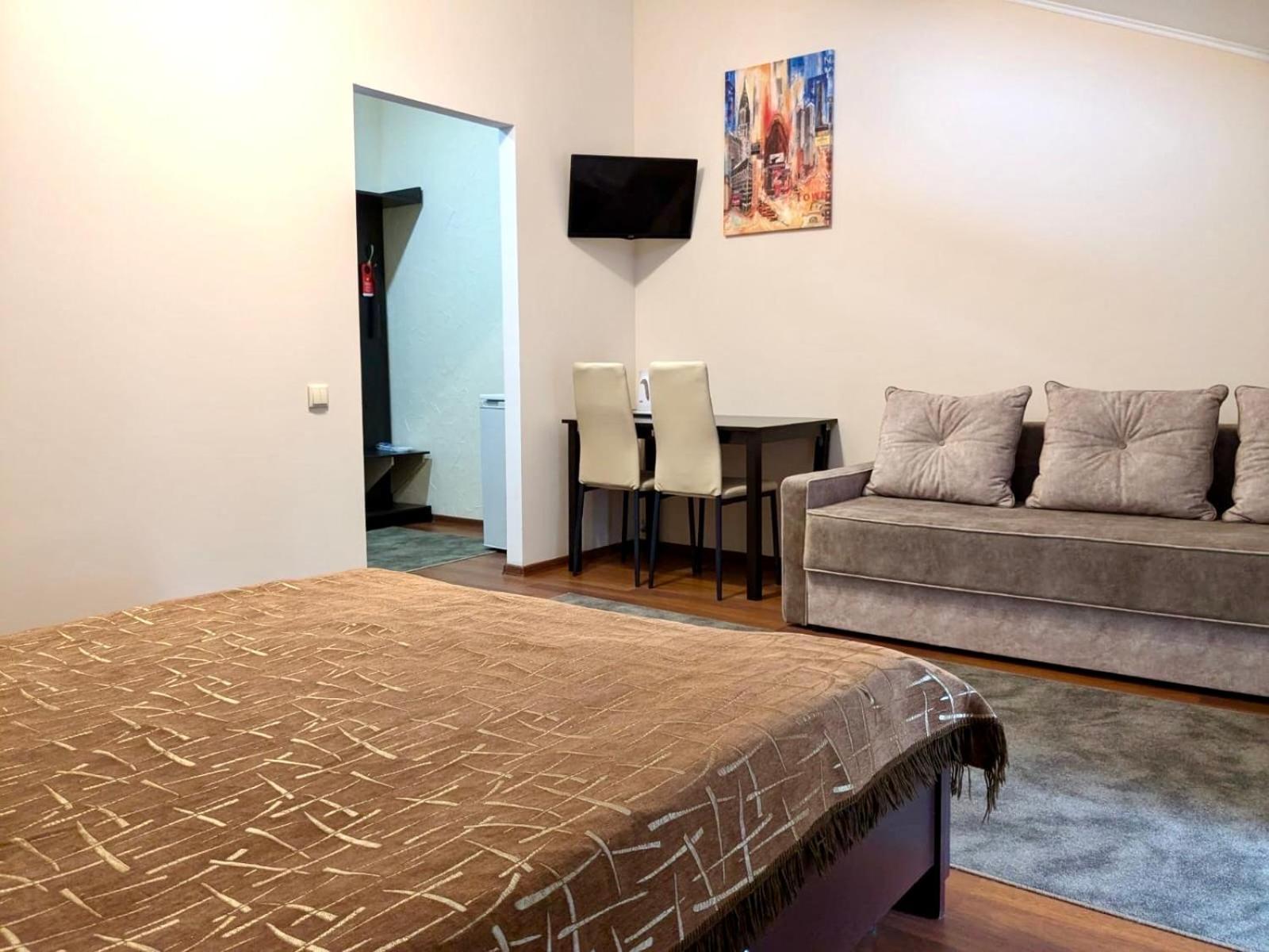 Helen Hotel !Ми працюємо! Николаев Экстерьер фото